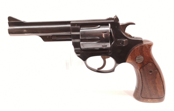 Revolver Astra - NC 6 - Note 2  - stahlgebläuter Hahn und Abzugszüngel, ideale Fangschusswaffe für Jäger