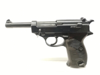 halbautomatische Pistole Walther Zella-Mehlis - P.38 (ac41) - Note 2  - seltene wirklich gut erhaltene P.38 von Walther Zella-Mehlis mit Wehrmachtsbestempelung und "Adler 359" auf div. Bauteilen, augenscheinlich nummerngleich (Waffen-Nr. 5180b), altersunt