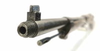 Repetierbüchse Carl Gustafs - M96 - Note 3  - Schwedenmauser von Carl Gustafs Stads (1919), Mehrlader, Schiebekimme, mit Laufgewinde (Abdeckung fehlt), nicht nummerngleich, mit Putzstock, Metallschaftkappe, innenliegendem Magazin, alterstypische Gesamtzus