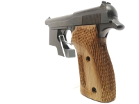 halbautomatische Pistole Norinco - TT Olympia - Note 2  - chin. Nachbau der TT Olympia Pistole, guter Gesamtzustand, mit Laufgewicht und 2tem Magazin, Holzgriffschalen, guter Pflegezustand, verstellbare Kimme, Laufgewicht, voreintragspflichtig