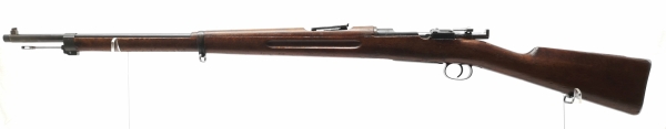Repetierbüchse Carl Gustafs - M96 - Note 3  - Schwedenmauser v. Carl Gustafs 1921, hervorragend erhaltener Lauf, optisch alterstypischer Holz und Brünierungszustand (Note 3), 45 Grad Kammerstängel, nummerngleich bis auf Magazindeckel, gut erhaltene Metall