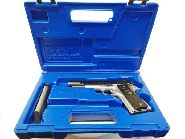 halbautomatische Pistole Springfield - 1911 A1 Defender - Note 2  - schöne 1911-A1 Defender von Springfield Armory, mit Mündungsfeuerdämpfer, guter gepflegter Zustand, skelettierter Hahn und Abzugszüngel, LPA-Visierung, verstellbar, Handballensicherung, b