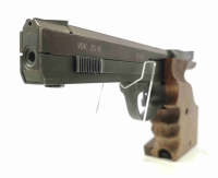 halbautomatische Pistole Baikal - IJ35 - Note 3  - russische Sportpistole mit sehr guten Schußeigenschaften, mit Morini Sportgriff f. Rechtshänder, Größe L, Brünierung leicht berieben, alles typisch russisch robust, Abzug plus Abzugszüngel einstellbar, St