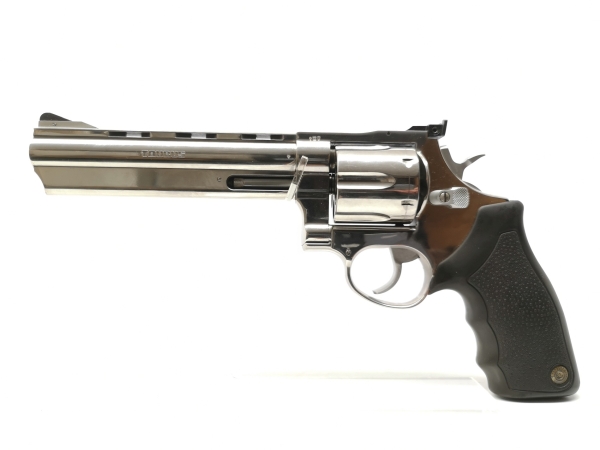 Revolver Taurus - 44 - Note 2  - Magnum-Revolver v. Taurus Brasil, Kal. 44Magnum, schwarze Gummiformgriffschalen mit Fingermulden, 6" Lauf, silberfarben gl&auml;nzend, beidh&auml;ndige Nutzung m&ouml;glich, vebreitertes Abzugsz&uuml;ngel und Hahn, gepflegtr guter optischer Z