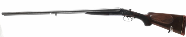 Doppelflinte ohne - ohne - Note 4  - vermutlich belgische Doppelflinte im Kal. 12/65, mit verst&auml;rktem belg. Beschu&szlig;, Doppelabzug, angedeutete Seitenschlosse, Riemenb&uuml;gel&ouml;sen, ventilierte Schaftkappe, optisch altersbedingt Note 3,5, Holz ohne Besch&auml;digung,