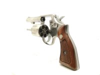 Revolver Smith & Wesson - 64-3 - Note 2  - f&uuml;hriger Revolver f. Fangschu&szlig; oder auch zum sportlichen Schie&szlig;en, 4" Lauf (100mm), stainless, Holzgriffschalen f. beidh&auml;ndige Nutzung, Korn vom Vorbesitzer farblich markiert, Visierung &uuml;ber Rahmen und Korn, Kal.