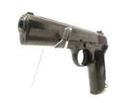 halbautomatische Pistole Norinco - 213 - Note 3  - halbautomatische Pistole, 110mm Lauf, feste Kimme, Bakelitgriffschalen schwarz, beidhändige Nutzung möglich, Sicherung linksseitig, guter gepflegter Zustand, technisch in Ordnung, gesamt Note 2,0 *** vore