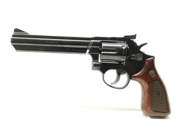 Revolver Taurus - 669 - Note 2  - sportlicher Revovler aus dem Hause Taurus, Kal. .357Mag., Holzgriffschalen f. beidh&auml;ndige Nutzung, 6" Lauf (150mm), 6-Schuss-Trommel, verstellbare Kimme in Seite und H&ouml;he, stahlgebl&auml;uter Hahn sowie Abzugsz&uuml;ngel, optisch i