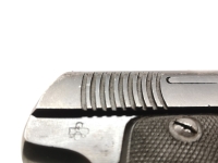halbautomatische Pistole Urizar - AS\AT\C - Note 3  - kleine Taschenpistole von Urizar, Kal. 6,35mm, optischer Zustand Note 3, altersbedingt, technisch in Ordnung, Bakelit-Griffschalen, mit Schlangensymbol, Schlitten mit leichten Rostn&auml;rbchen (nicht darma
