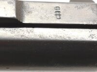 halbautomatische Pistole Mauser - 1910/14 - Note 2  - Mauser Taschenpistole Mod. 1910/14 im Kal. 6,35mm Browning aus Sammlungsaufl&ouml;sung, schwarze Bakelit-Griffschalen (linksseitig ist ein St&uuml;ck aus der Griffschale gebrochen), Waffe sonst im sehr guten Zus