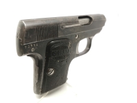 halbautomatische Pistole SEAM - ohne - Note 4  - spanische Taschenpistole im Kal. 6,35mm Browning, aus Sammlungsaufl&ouml;sung, mit Handballensicherung, Bakelitgriffst&uuml;cke, Steckmagazin, altersbedingter optischer Zustand Note 4 (&auml;u&szlig;erliche Rostn&auml;rbchenbildung)
