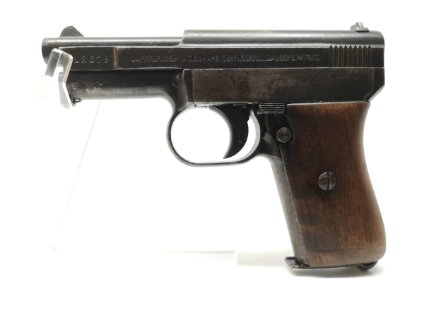 halbautomatische Pistole Mauser - 1910/14 - Note 3  - Mauser Taschenpistole Mod. 1910/14 im Kal. 6,35mm Browning aus Sammlungsaufl&ouml;sung, Waffe mit leichten Rostn&auml;rbchen am Griffst&uuml;ck, mit Holzgriffschalen, Waffe im alterstypischen Zustand Note 3-, technis
