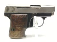 halbautomatische Pistole unbekannt - unbekannt - Note 3  - unbekannte Taschenpistole, vermutlich Baureihe FN 1906 oder &auml;hnlich, Kal. 6,35mm Browning, silberfarbener Schlitten (entbr&uuml;niert), Holzgriffschalen, Steckmagazin, funktioniert tadellos, jedoch ohn