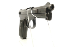 halbautomatische Pistole Mauser - 1910/14 - Note 3  - Mauser Taschenpistole Mod. 1910/14 im Kal. 6,35mm Browning aus Sammlungsaufl&ouml;sung, Br&uuml;nierung am Griffst&uuml;ck leicht berieben, mit schwarzen Bakelit-Griffschalen, Waffe im alterstypischen Zustand Note 3,