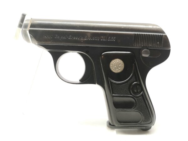 halbautomatische Pistole Galesi - Mod. 9 - Note 3  - italienische Taschenpistole im Kaliber 6,35mm Browning, Hersteller: Galesi, Modell: 9, mit schwarzen Kunststoffgriffschalen, Sicherung links (ist gleichzeitig Schlittensperre), Steckmagazin, technisch i