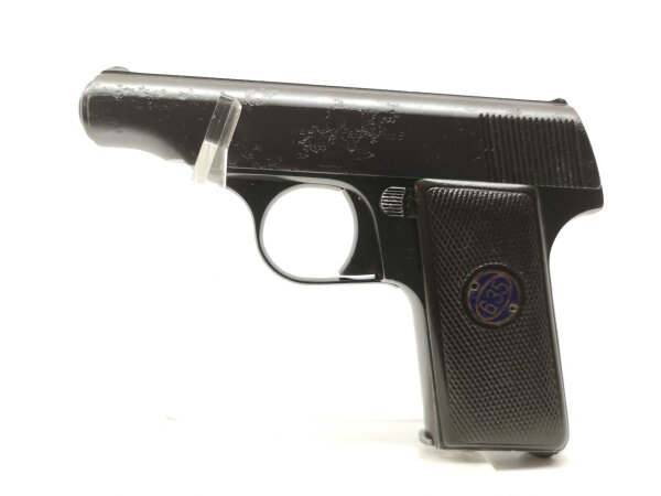 halbautomatische Pistole Walther Zella-Mehlis - Mod. 8 - Note 3  - deutsche Taschenpsitole von Walther, Modell 8, Bakelit-Griffschalen mit 6,35 bzw. CW-Logo, Sicherung, Steckmagazin mit Walther Schriftzug, befriedigender Sammlerzustand, leichte Rostn&auml;rbch
