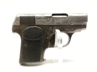 halbautomatische Pistole ohne - Superior - Note 4  - Superior Taschenpistole, optisch im mangelhaften Zustand, aber selten, technisch einwandfrei, silberfarben mit schwarzen Superior-Bakelitgriffschalen, Sicherungshebel, Steckmagazin, nur f&uuml;r Sammler, H&auml;n