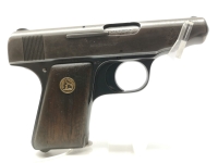 halbautomatische Pistole Deutsche Werke - Ortgies - Note 3  - handliche Taschenpistole aus Erfurt, bekannt unter dem Namen Ortgies, Kal. 6,35mm, mit Holzgriffschalen und Handballensicherung, goldfarbenes Logo auf den Griffschalen, Br&uuml;nierung am Schlitten 