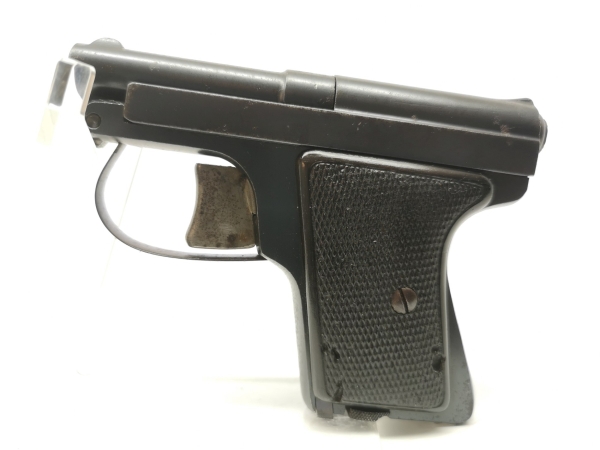 halbautomatische Pistole unbekannt - Le Francaise Variante 1 - Note 3  - seltene Francais Variante 1, franz. Taschenpistole mit Kaipplauf im Kal. 6,35mm Browning, Zustand Note 3 (altersbedingt), Lauf und Technik gut, Br&uuml;nierung noch gut, Griffschalen link