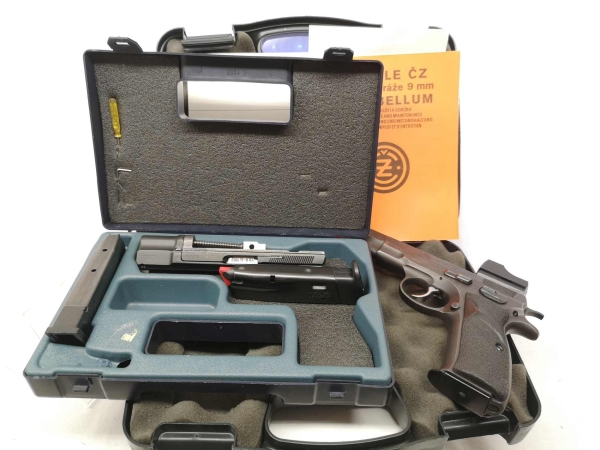halbautomatische Pistole CZ Uhersky Brod - Mod. 75 - Note 3  - Komplettset CZ Model 75 im Kal. 9mm Luger mit Docter Sight (Rotpunktvisier) und CZ Kadet Wechselsystem im Kal. 22lr., Grundwaffe CZ 75 mit Pachmayr Griffschalen, 4" Lauf, Steckmagazin, Kimme e