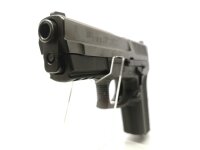 halbautomatische Pistole SIG Sauer - SP2022 - Note 2  - Sig Sauer SP2022, Made in Germany, 4" Lauf, offene Gebrauchsvisierung (Kimme und Korn nicht verstellbar), wei&szlig;e Farbmarkierungspunkte an Kimme und Korn, Sig Pro Griff f&uuml;r beidh&auml;ndige Nutzung, kompakt