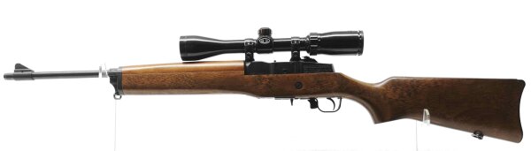 halbautomatische B&uuml;chse Ruger - Mini 14 - Note 2  - halbautomatische B&uuml;chse RUGER Ranch Rifle, auch Mini 14 genannt, Kal. .223 Remington, Holzschaft (oberes Schaftteil leicht heller als Hauptschaft), Metallschaftkappe, schwarzes System und Lauf, Drehkimme