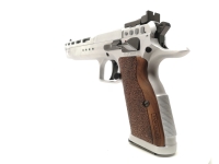 halbautomatische Pistole Tanfoglio - P19 Gold Match BDS - Neuwertig - neuwertige Tanfoglio Gold Match BDS im Kal. 9mm Luger, 6" Lauf, bi-color, Holzgriffschalen, Sicherung Llinksseitig (f&uuml;r Rechtssch&uuml;tzen), LPA-Visierung (seiten- und h&ouml;henverstellbar), sk