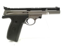 halbautomatische Pistole Smith & Wesson - 22 S - Note 2  - KK-Sportpistole mit massivem 145mm langem Lauf aus dem Hause Smith & Wesson, verstellbare Kimme eingelassen in einer Picatinnyschiene, Steckmagazin, Kunststoffgriffschalen f. beidh&auml;ndige Nutzung, 