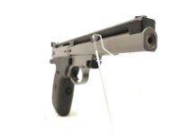 halbautomatische Pistole Smith & Wesson - 22 S - Note 2  - KK-Sportpistole mit massivem 145mm langem Lauf aus dem Hause Smith & Wesson, verstellbare Kimme eingelassen in einer Picatinnyschiene, Steckmagazin, Kunststoffgriffschalen f. beidh&auml;ndige Nutzung, 
