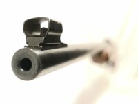Repetierb&uuml;chse Marlin - 882 - Note 3  - f&uuml;hrige Schonzeitb&uuml;chse im Kal. .22 Win. Mag., mit Holzschaft, Steckmagazin, Schiebkimme (Raster), Korn mit Kornschutz, Gummischaftkappe, Aufnahmen f&uuml;r Riemenb&uuml;gel&ouml;sen, gekr&ouml;pfter Kammerst&auml;ngel, fein eingestellter A
