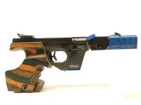 halbautomatische Pistole Walther - GSP Expert - Note 2  - relativ junge Sportpistole von WALTHER, Mod. GSP Expert, mit Schichtholzgriff Gr&ouml;&szlig;e SLB 7 (f. Linksh&auml;nder !!!), 2 Magazine mit blauem Abschluss (neu von Walther), blauem Laufgewicht mit GSP Expert 